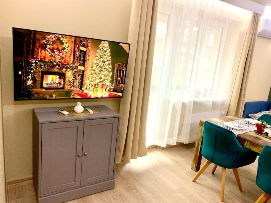 Brand New, Design Apartment Jojo, Oldtown, Balcony, Ac บราติสลาวา ภายนอก รูปภาพ